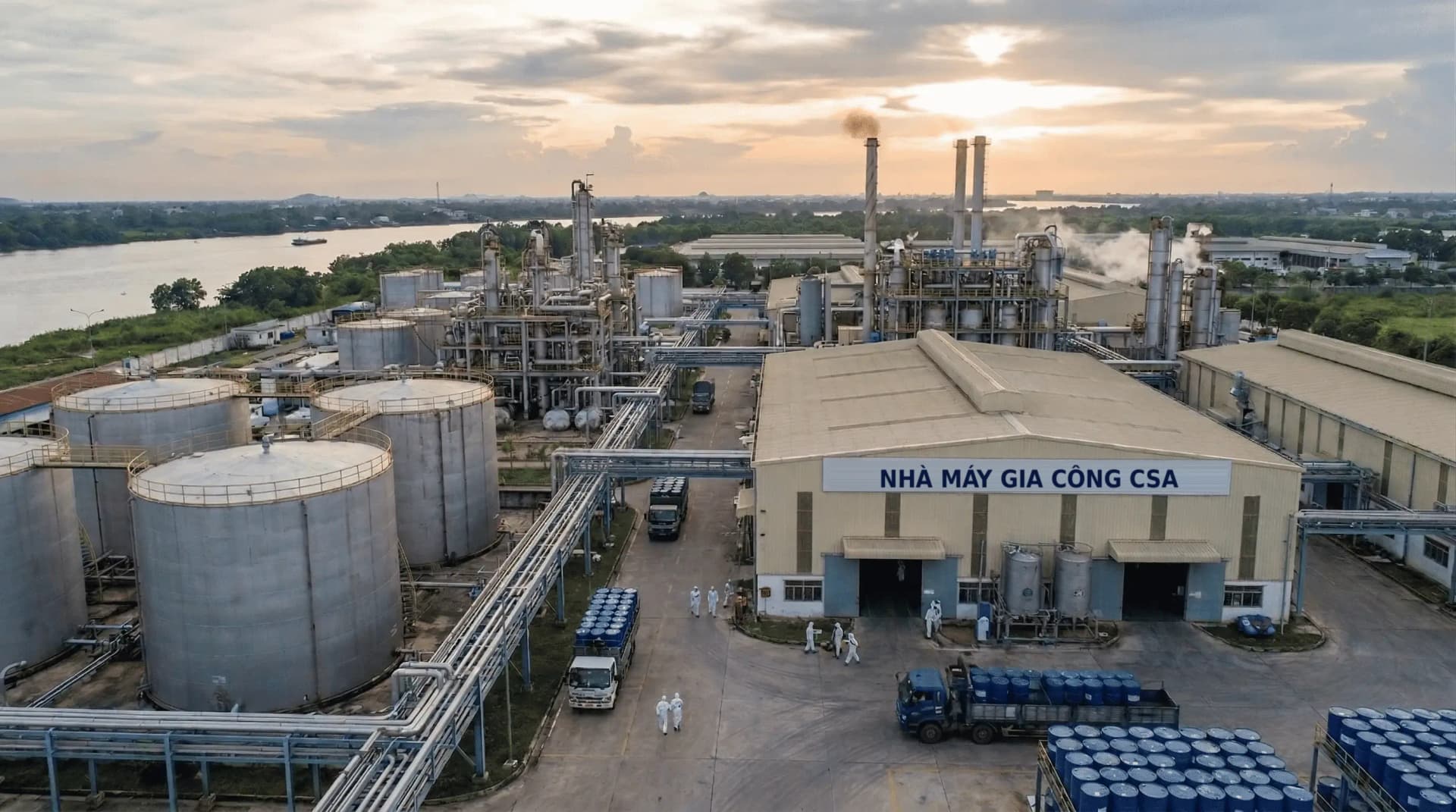 Toàn cảnh nhà máy gia công CSA